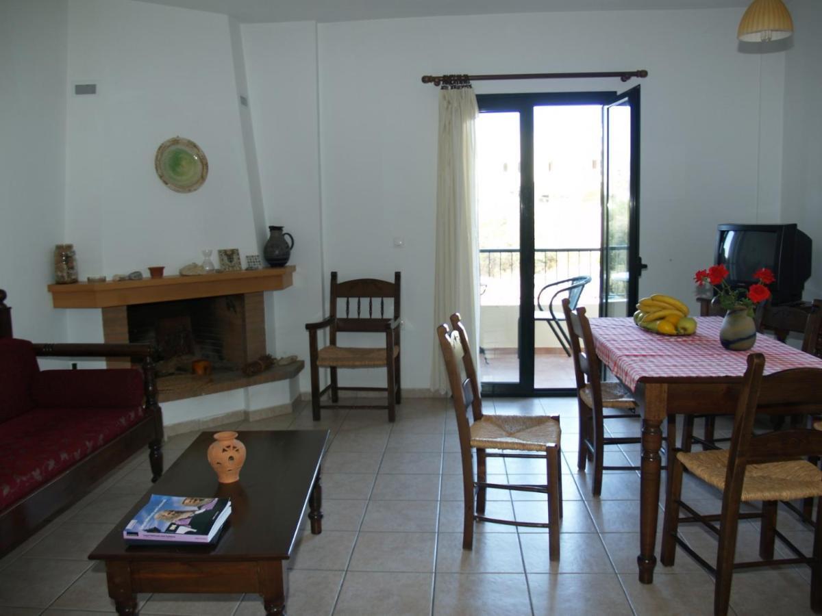 Irida Apartments -Ex Blazis House Almirida Eksteriør bilde