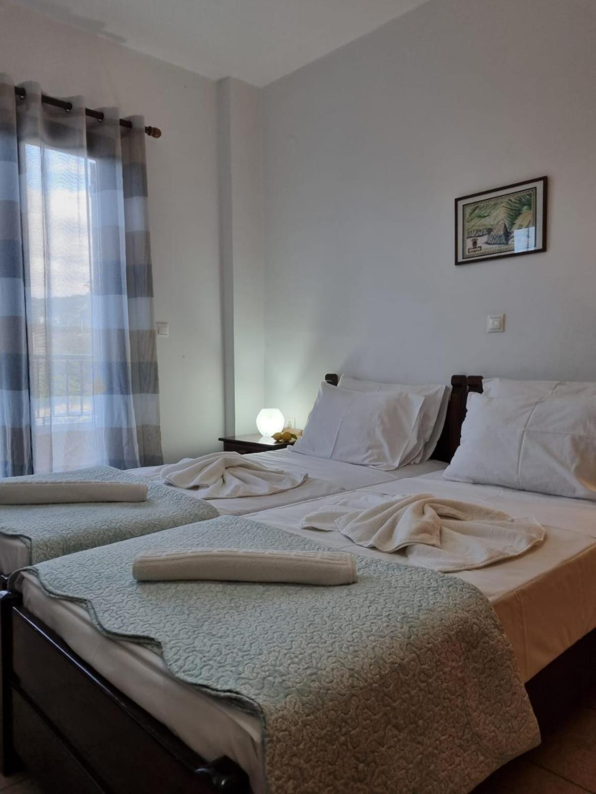 Irida Apartments -Ex Blazis House Almirida Eksteriør bilde